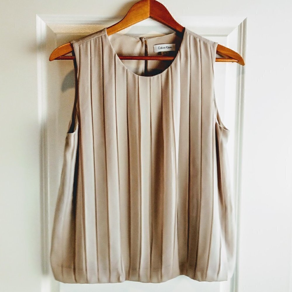 Calvin Klein Light Taupe Pleated Sleeveless Chiffon Top